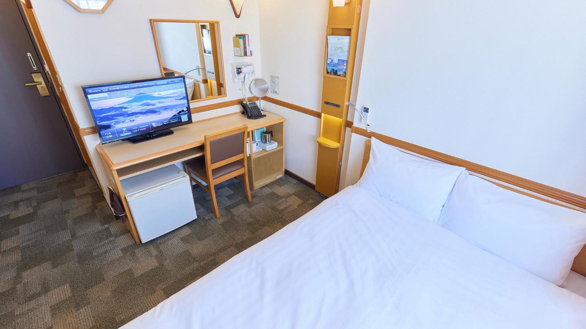 Toyoko Inn Saitama Toda Koen Eki Nishi Guchi Chambre photo