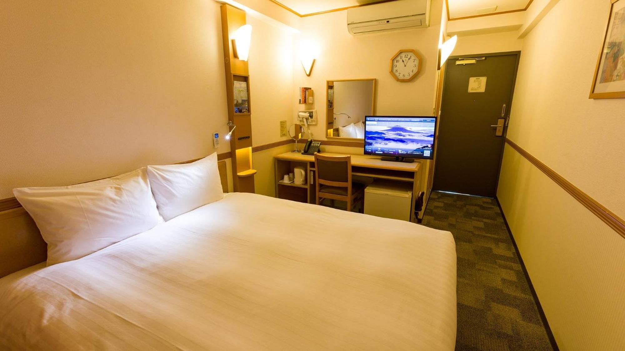 Toyoko Inn Saitama Toda Koen Eki Nishi Guchi Chambre photo